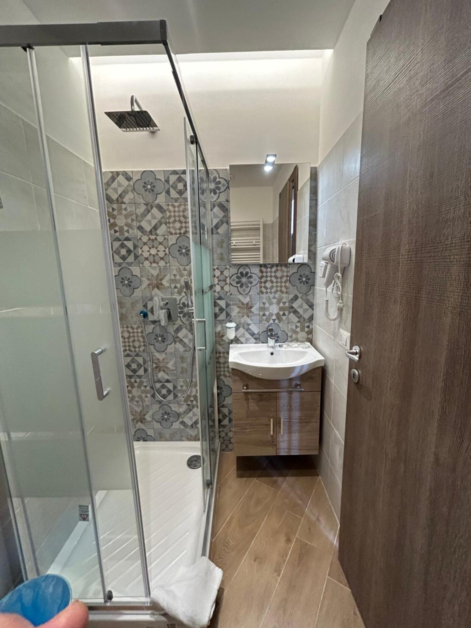 Grimaldi Comfort Guest House Kültér fotó
