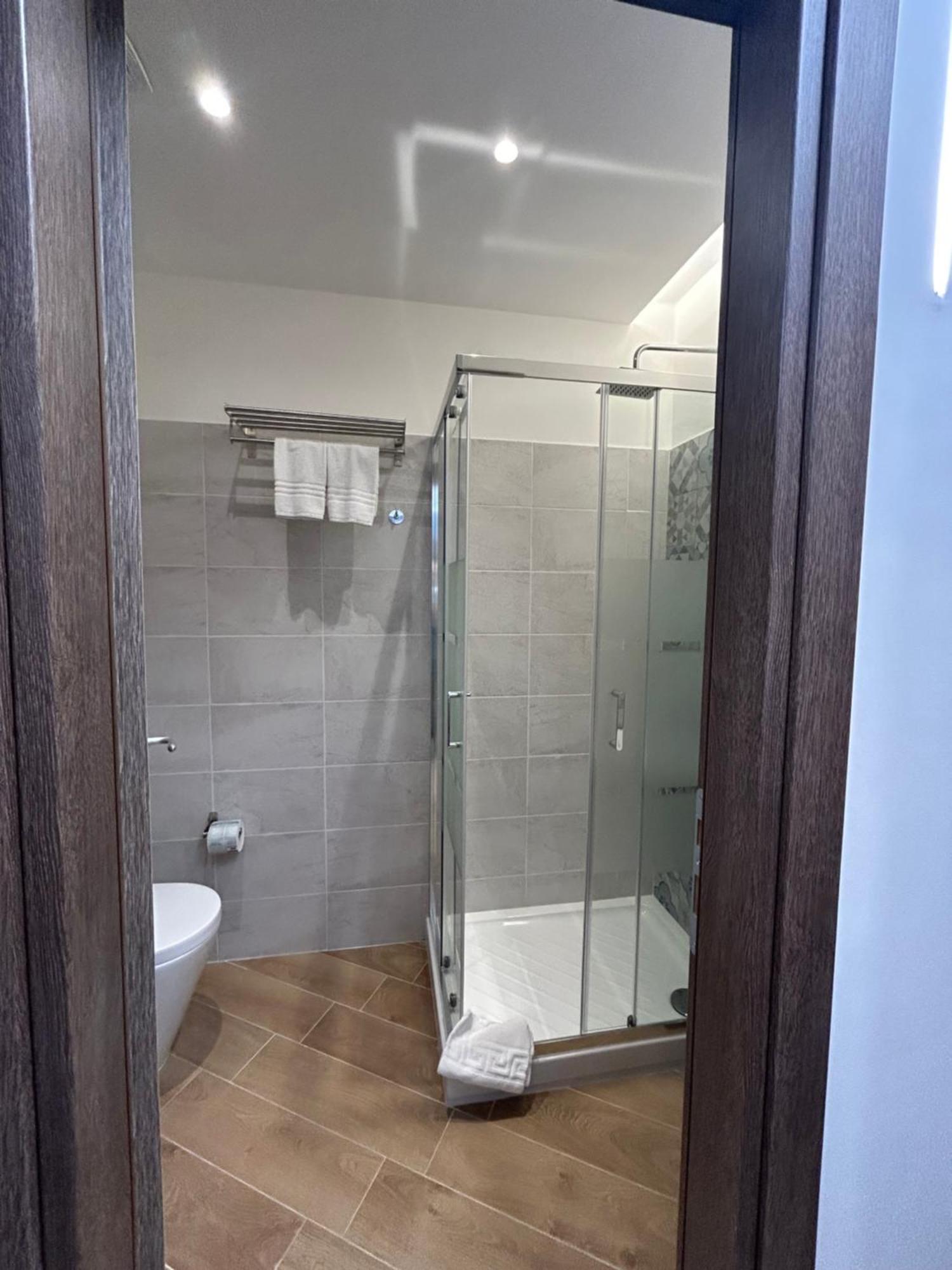 Grimaldi Comfort Guest House Kültér fotó
